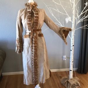 Newport News-NWT long 100% leather & faux fur coat
